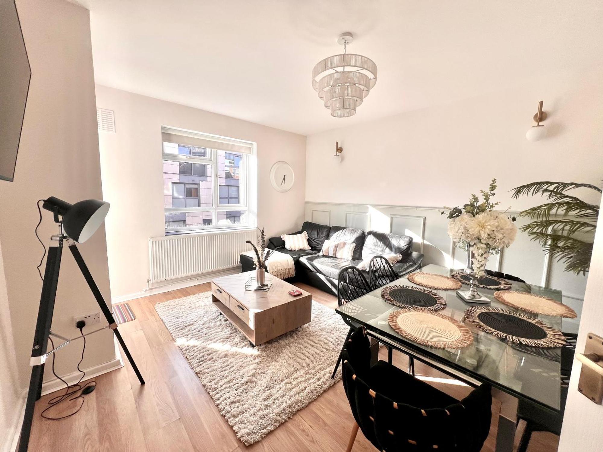 3 Minutes To Tower Of Trendy Shoreditch Recently Refurbished 3 Bedrooms Sleeps 8 Apartament Londra